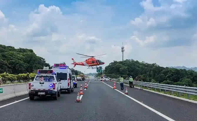 东河区高速公路汽车救援案例